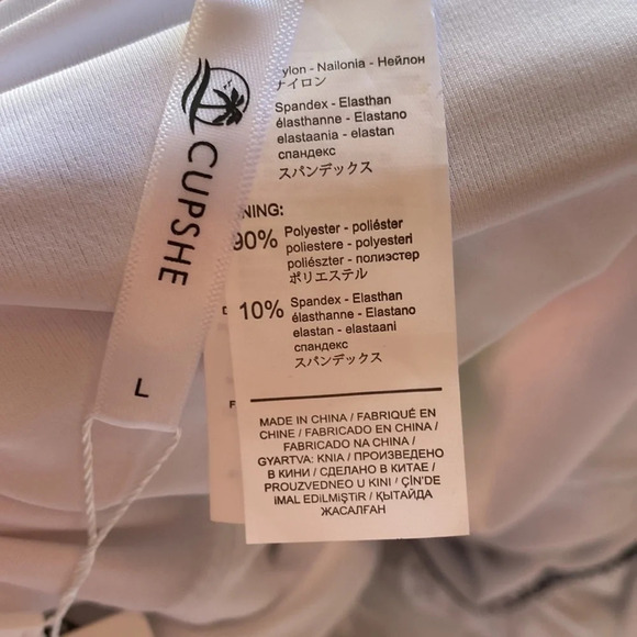 Cupshe Keep Secrets One Piece Halter Swim Suit Floral Slimming Flattering Large‎ - Picture 10 of 10